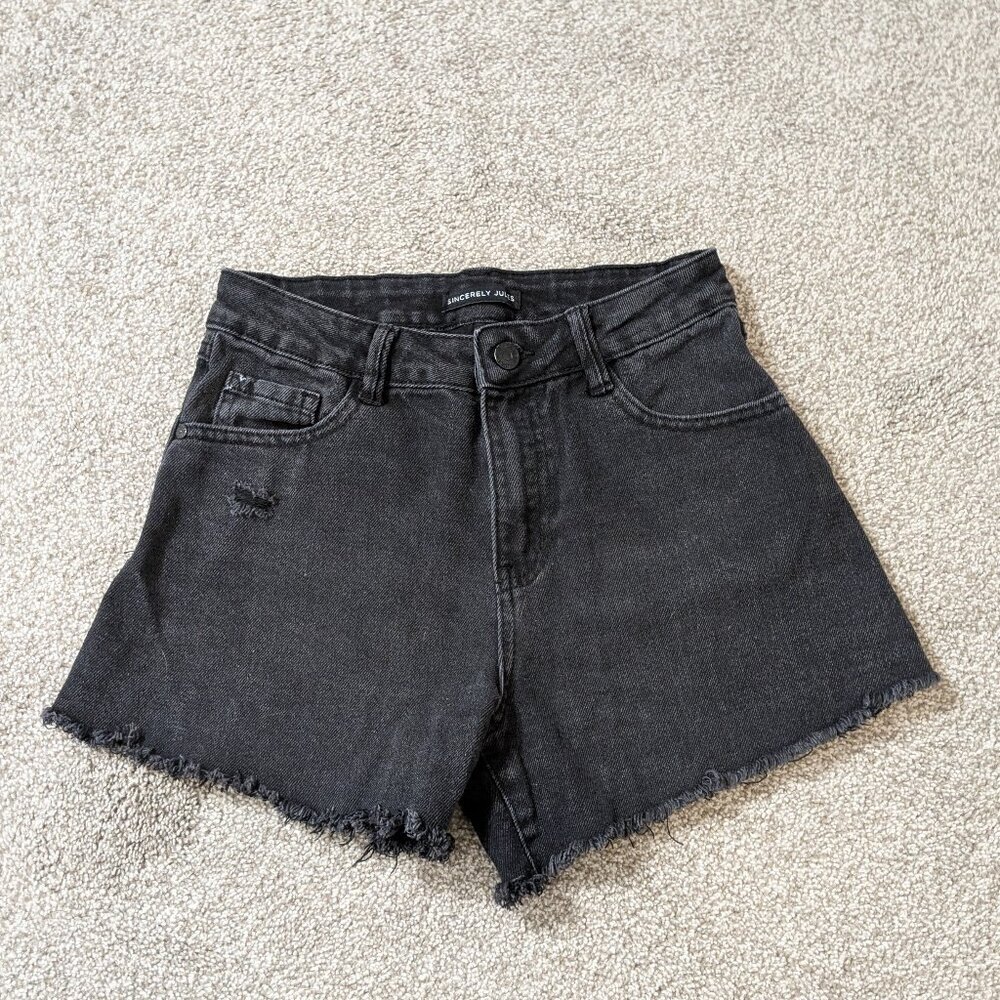 SINCERELY JULES Black Stretch Denim Mid-Rise Cut-Off Jean Shorts; Size 1 / 25